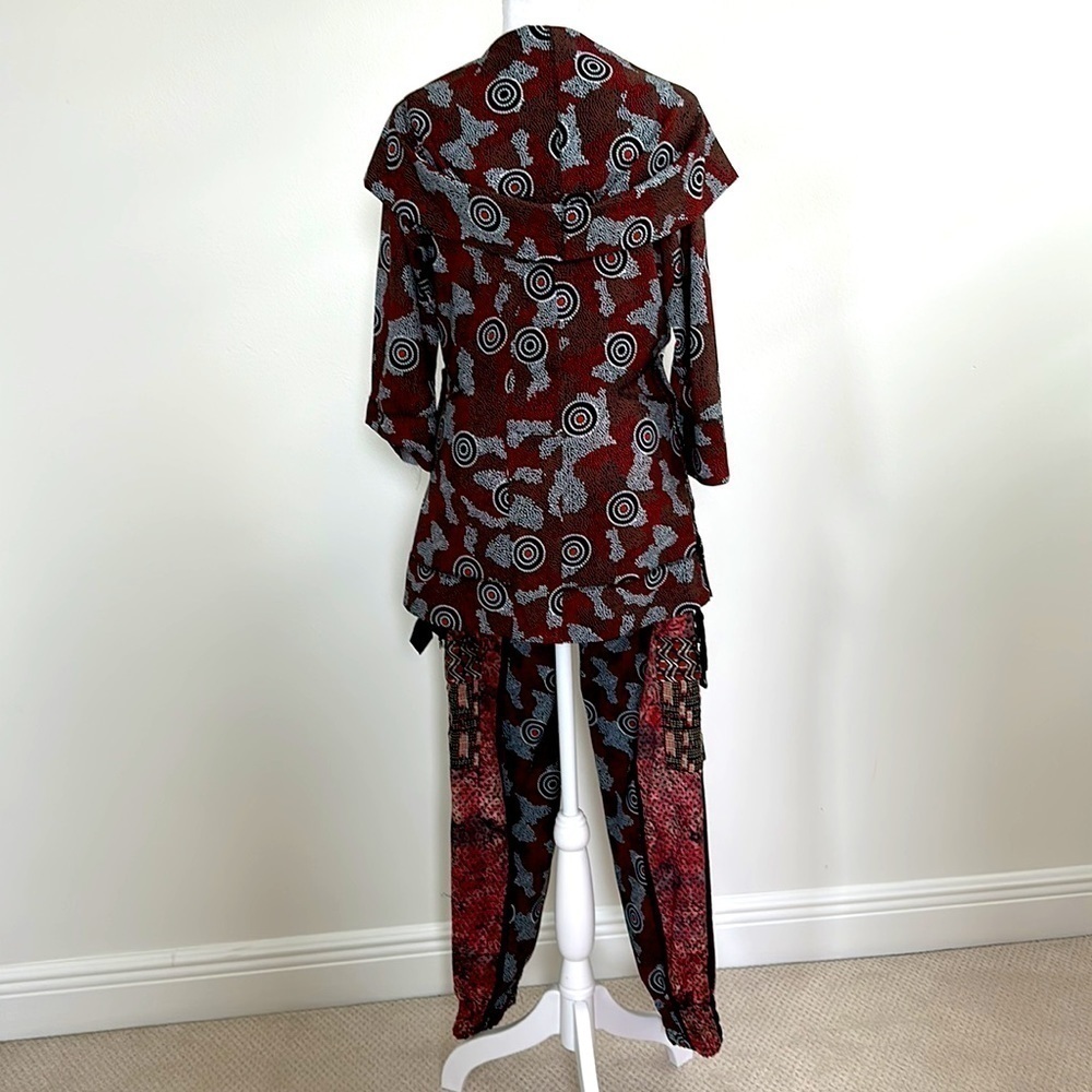 SALE Byron Lars Beauty Mark,  Three Piece Outfit, Black, brown, red, white Print - Picture 2 of 16